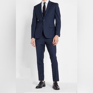 Men’s Navy Express Suit - Never Worn - Jacket 40R Pants 31x32
